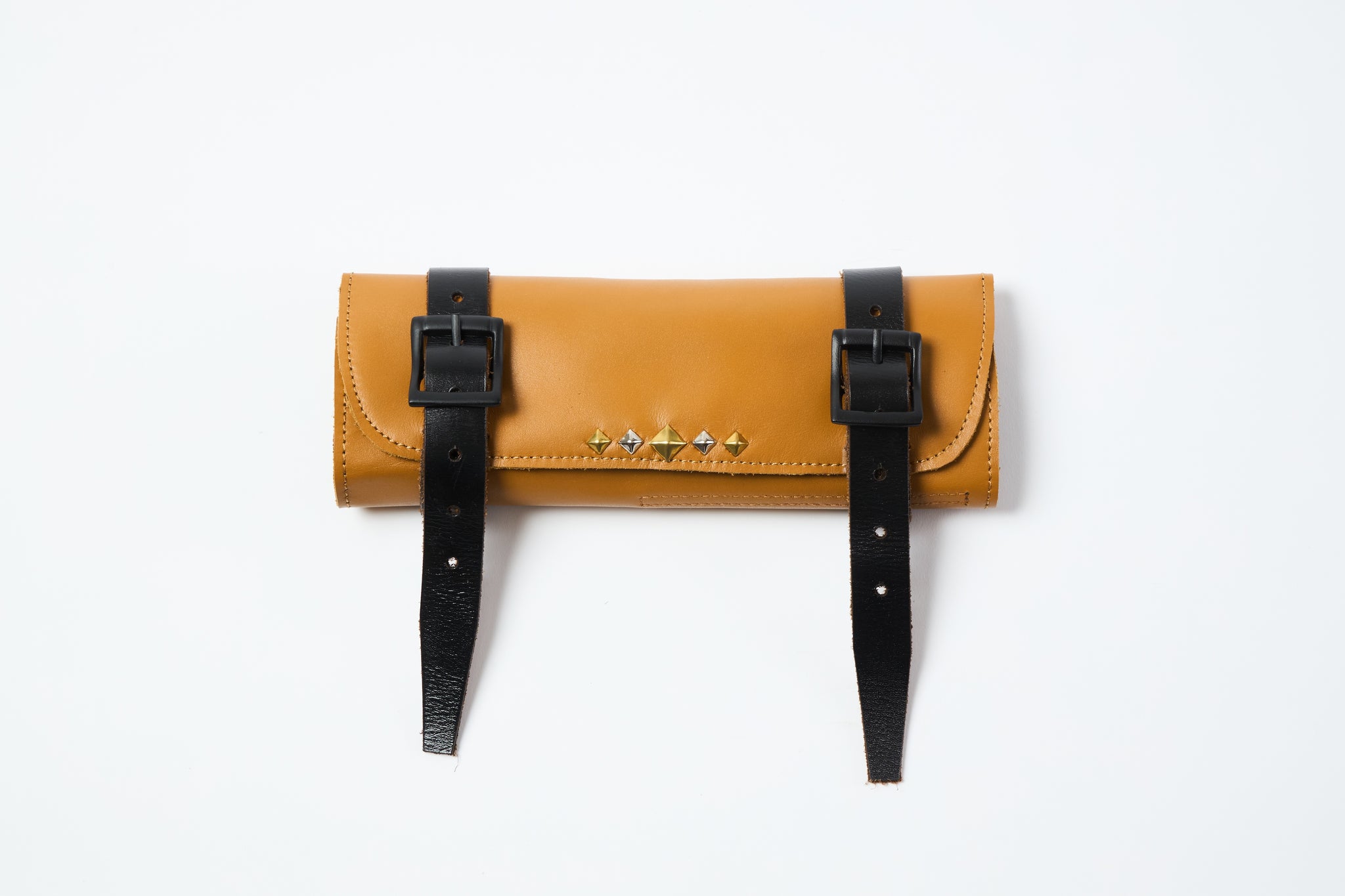 VIN＆AGE TYPE VTB1 レザーツールロール アイボリー/ゴールド VIN＆AGE「TYPE VTB1 LEATHER TOOL ROOL」 – HEADWAYZ