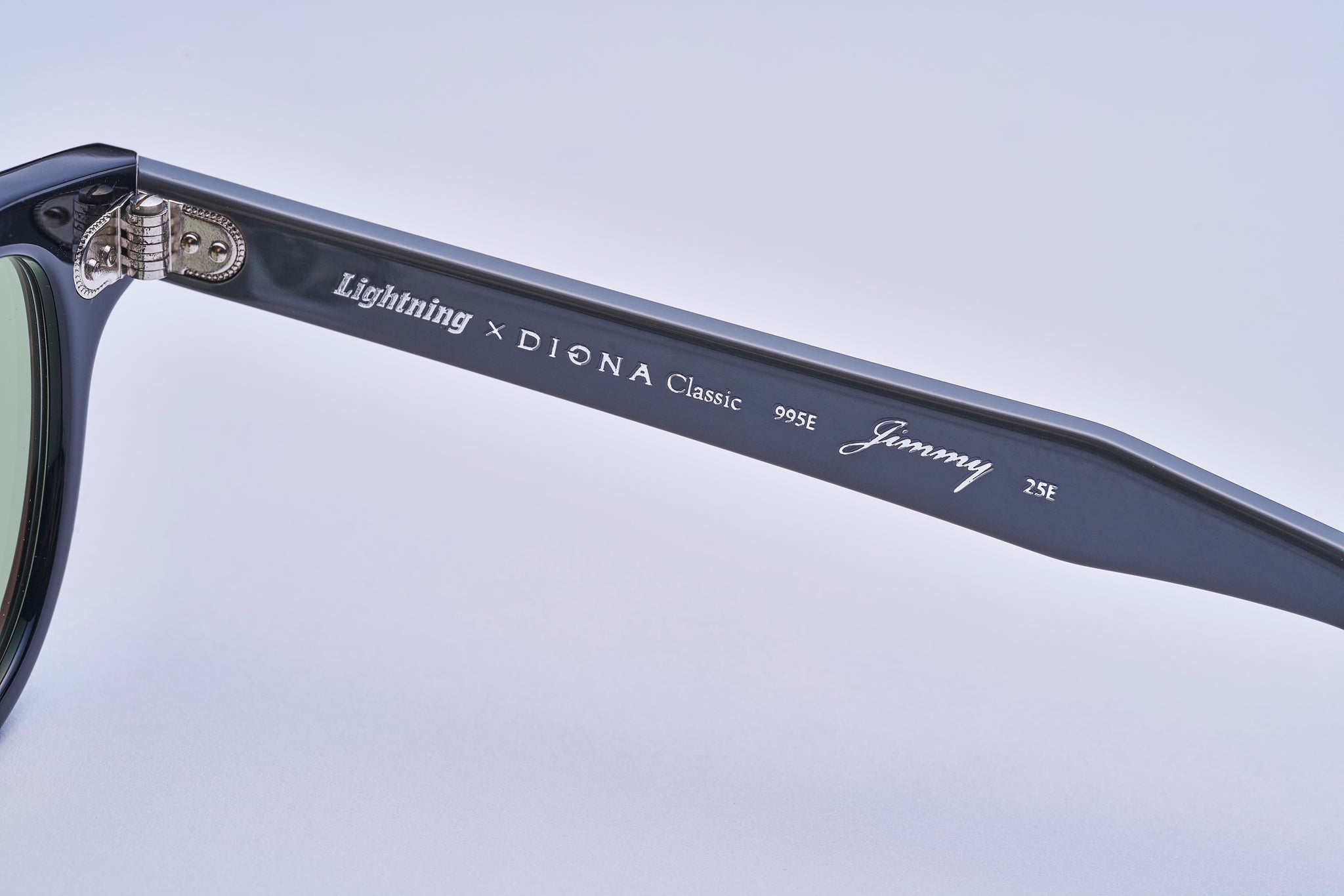 2h_2048x.jpg?v=1750996224